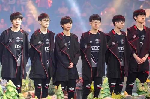 队在薪资空 队在薪资空